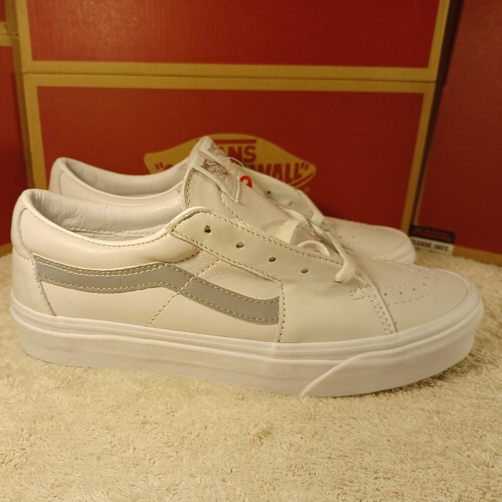 VANS Men's 6.5/Women's 8 Sk8-Low Bright White Leather Reflective 3M